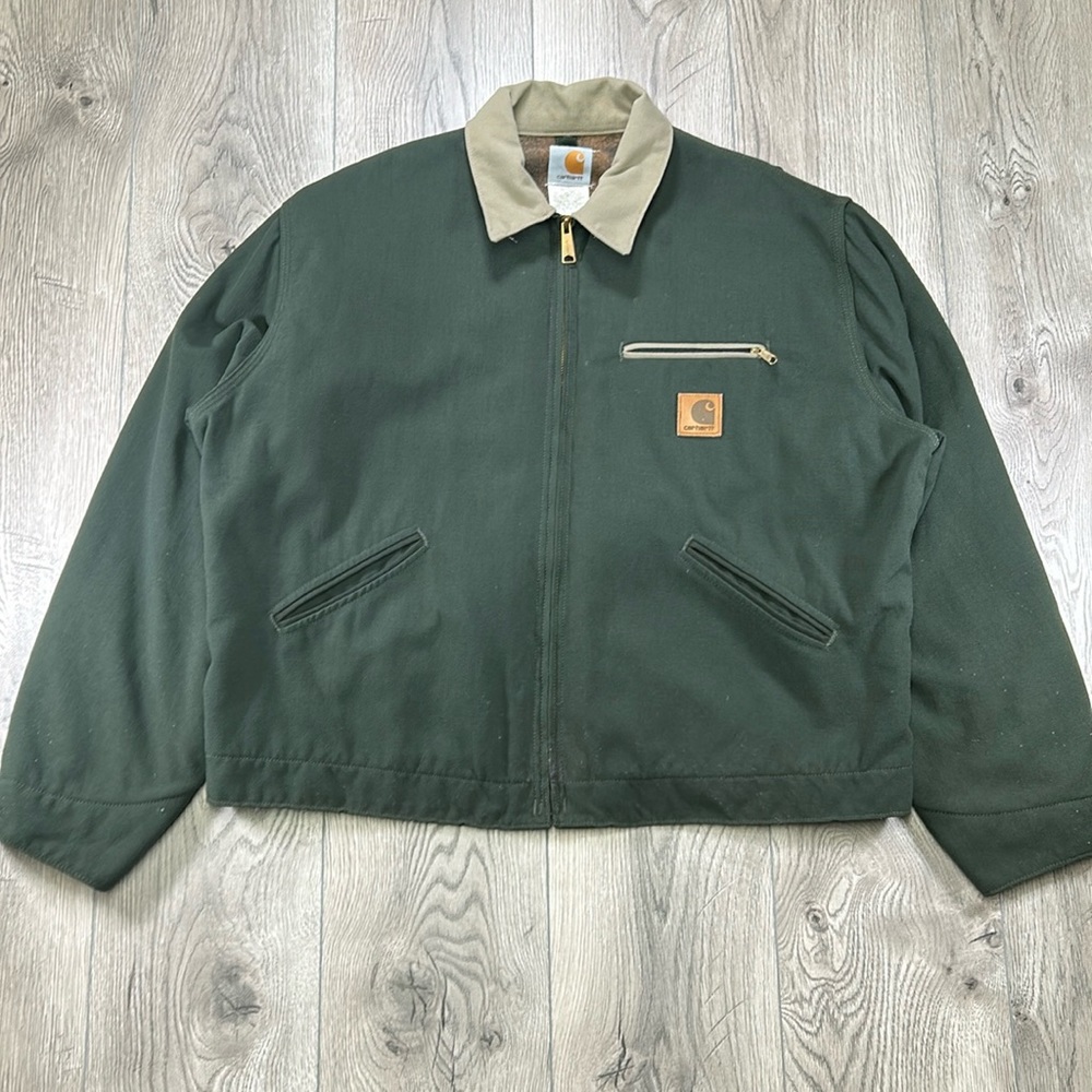 Vintage Carhartt J129 OLV (Rare)